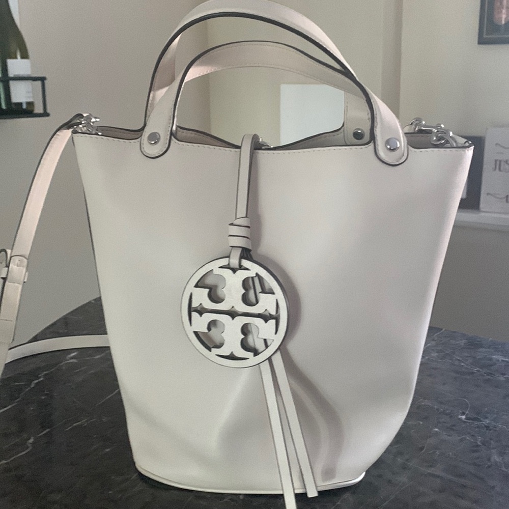 Tory Burch bucket bag